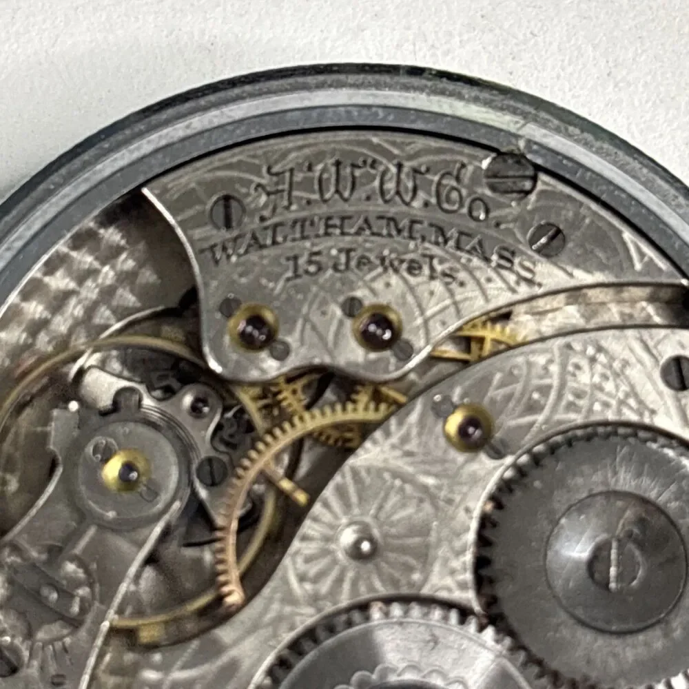 Antique 1920s Waltham 15 Jewel Mechanical (hand-wound) Pocket Watch